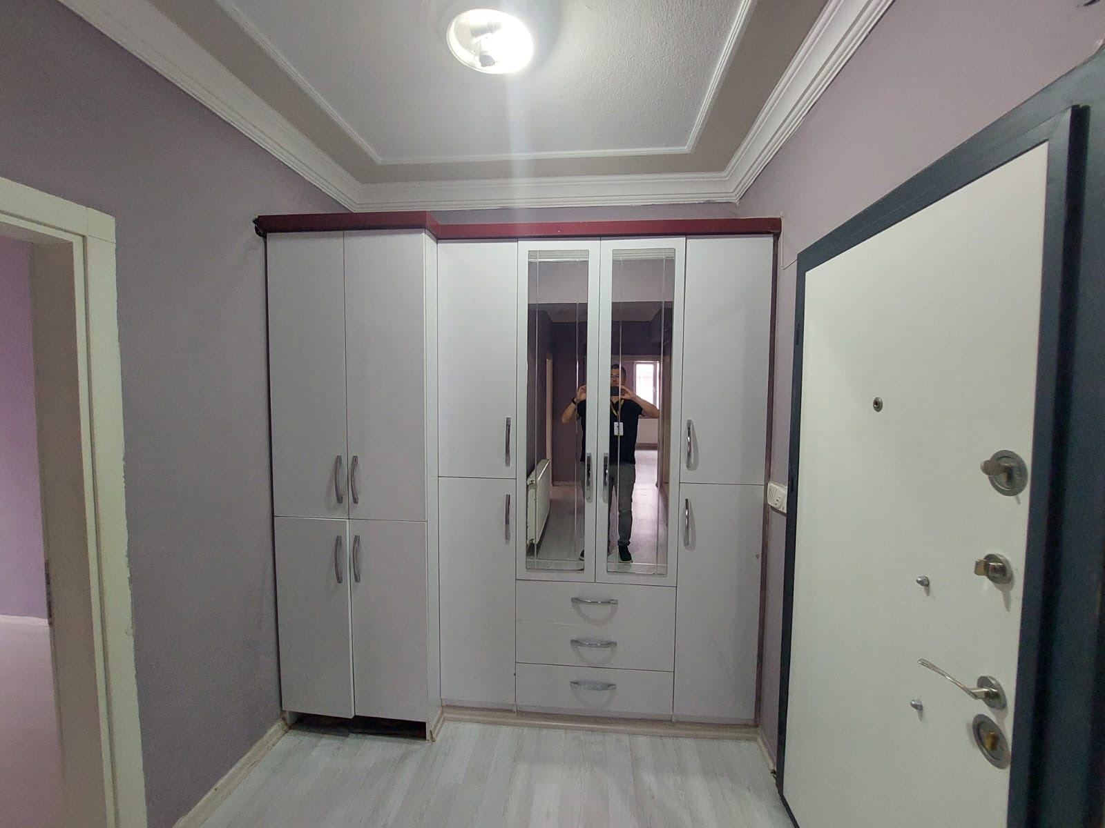 ŞAHİNCİLİ MAH. SATILK 2+1 100 METREKARE DAİRE